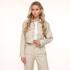 Olivia & Kate Beige Studio Cropped-Jacket Outlet