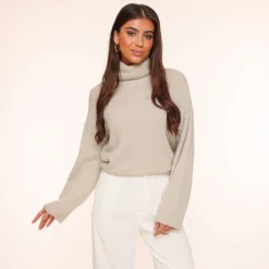Olivia & Kate Beige Turtleneck-Sweater Hot