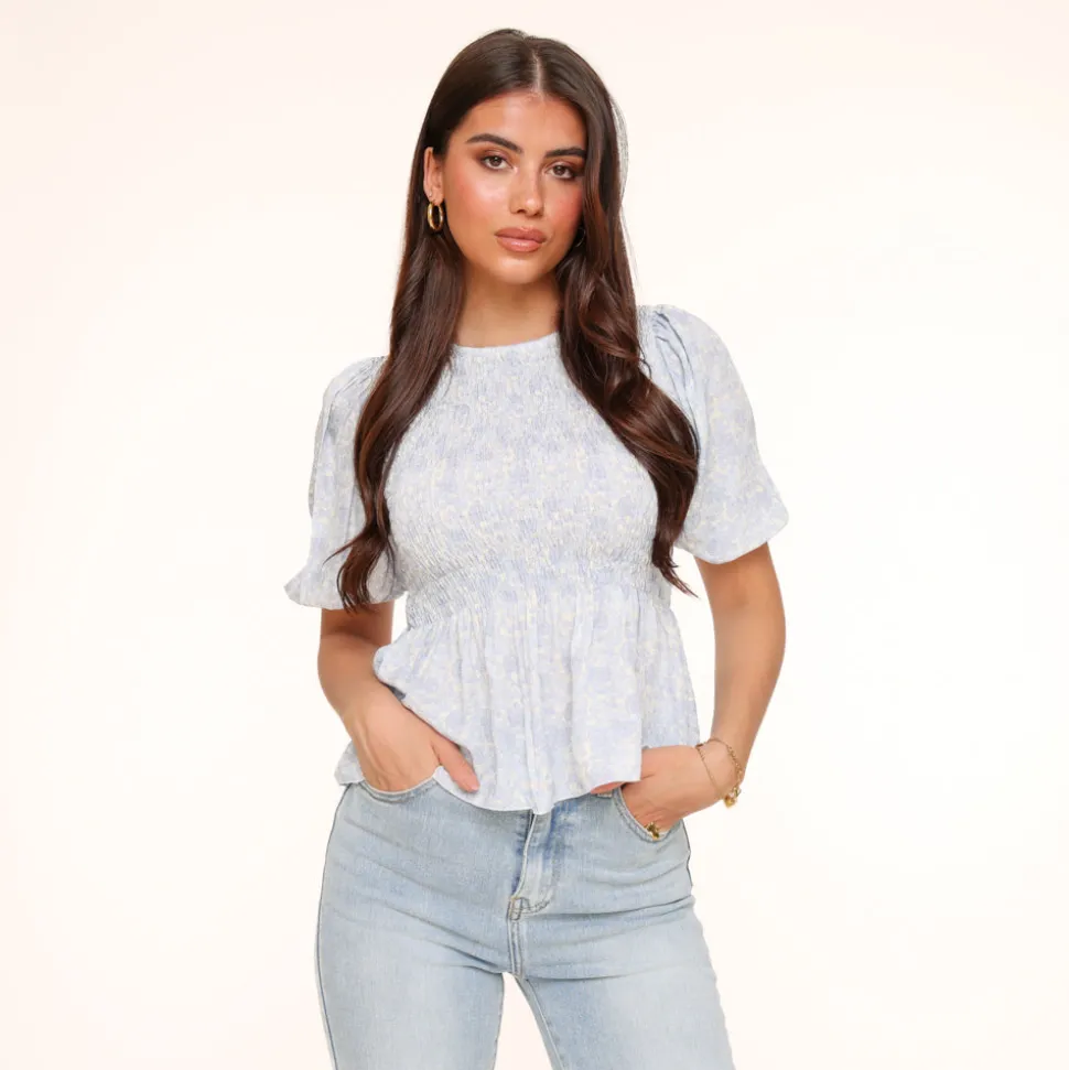 Olivia & Kate Light Blue Flowers Stretchy Ss-Top Hot